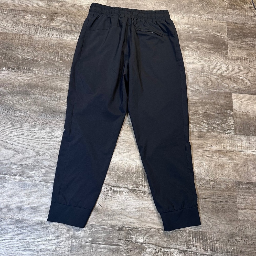 Quince Micro Ripstop Jogger Black Recycled Polyester Active Pants LB78442 M